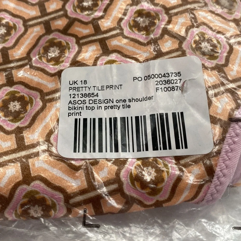 (B29) NEW ASOS DESIGN one shoulder bikini top ONLY in pretty tile print, Size 14